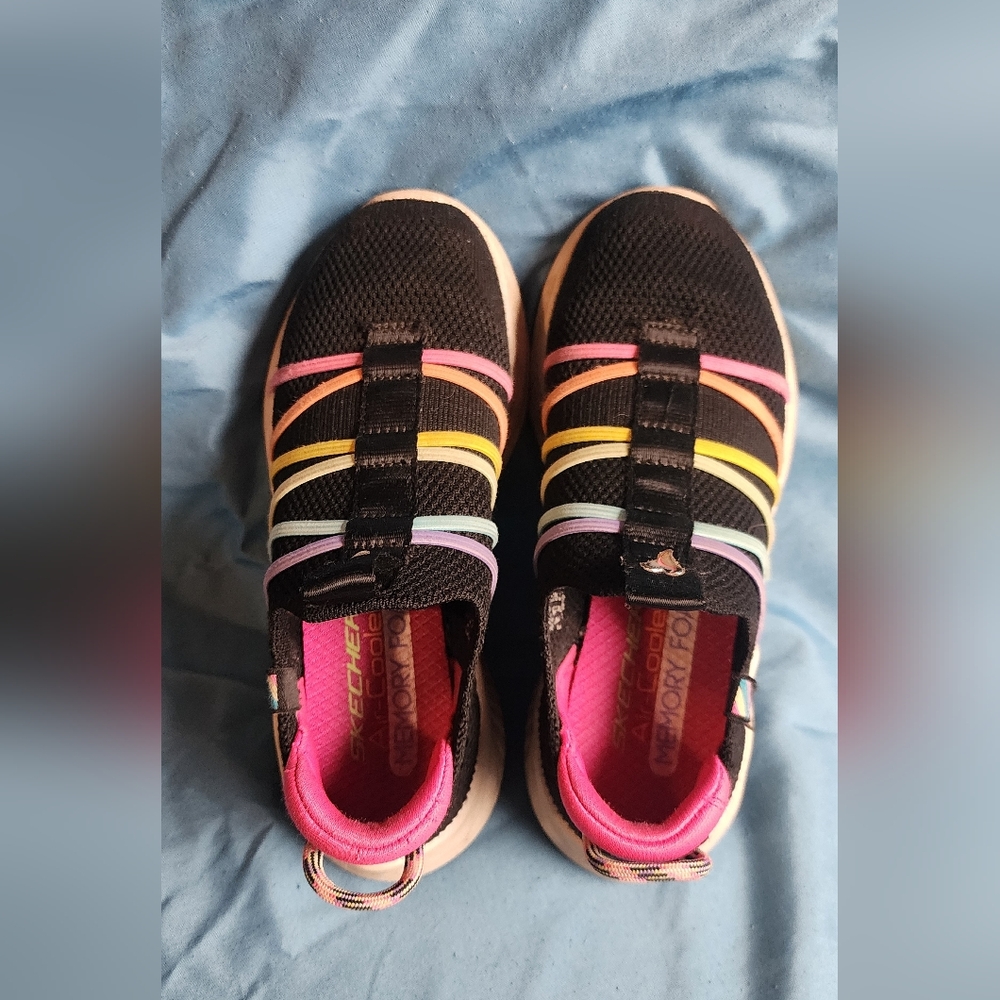 Girls Sketchers